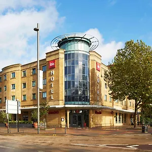 *** Hotel Ibis Stratford Reino Unido